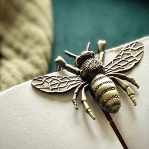 Esterbrook Bee Page Holder - Esterbrook Biene - gold